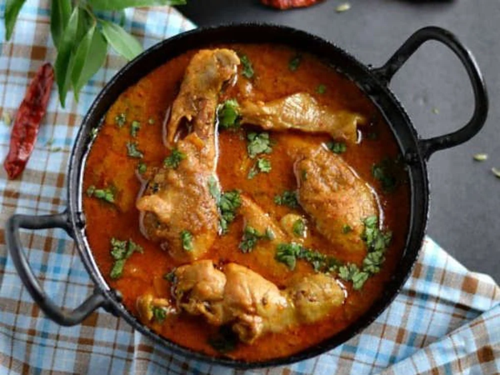 Telangana natu kodi kura, country chicken curry